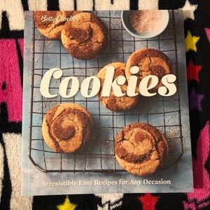 New Betty Crocker Cookies Cookbook
